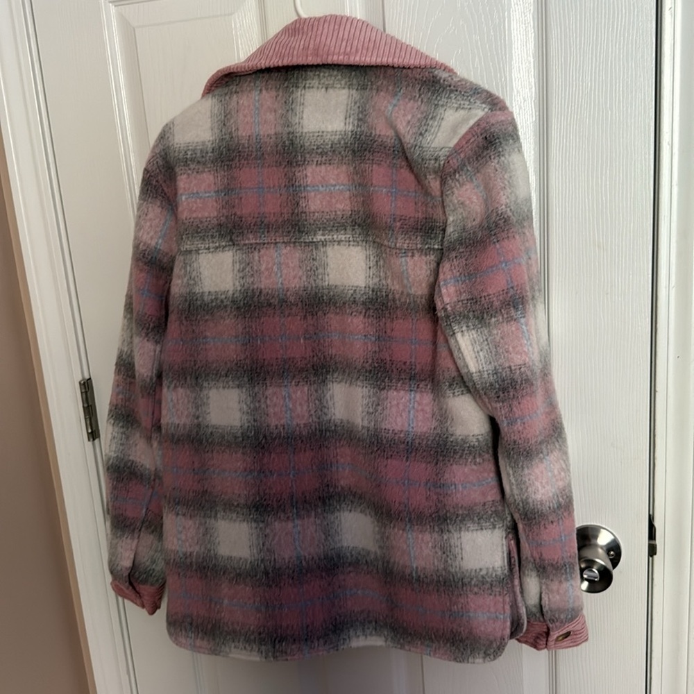 Pink Shacket - Picture 2 of 4